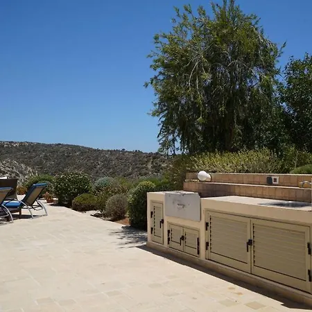 “you Have Found The Perfect Luxury With Infinity Pool″ - Andromeda Villa