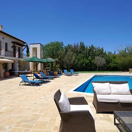 “you Have Found The Perfect Luxury With Infinity Pool″ - Andromeda *