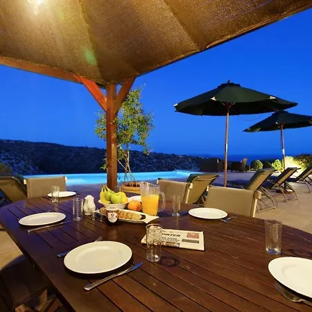 “you Have Found The Perfect Luxury With Infinity Pool″ - Andromeda فيلة *